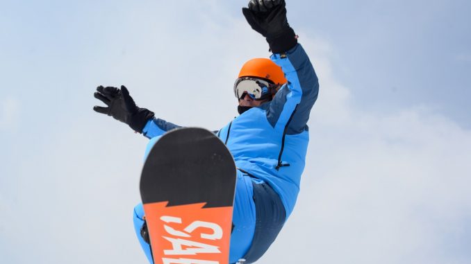 Freestyle snowboarding